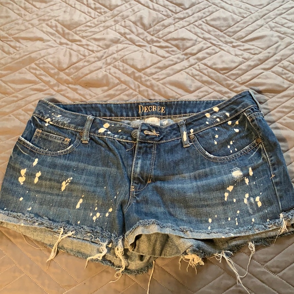 Decree shorts size 15